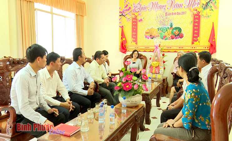 [Video] Lãnh đạo tỉnh thăm, chúc tết các cơ quan báo chí