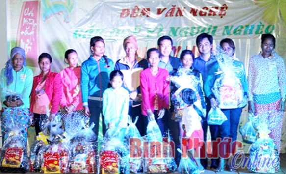 Huyện đoàn Hớn Quản hướng về người nghèo