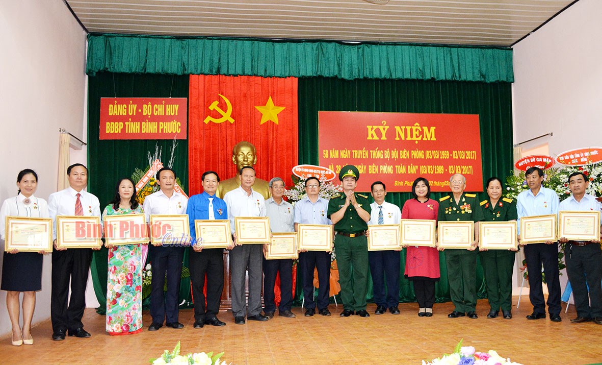 Kỷ niệm 58 năm ng&agrave;y truyền thống Bộ đội Bi&ecirc;n ph&ograve;ng Việt Nam