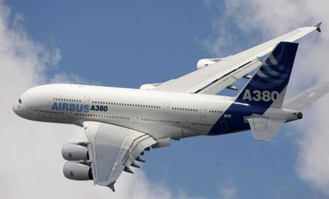 Lệ thuộc vào chế tạo máy bay, Pháp bị thâm hụt thương mại kỷ lục