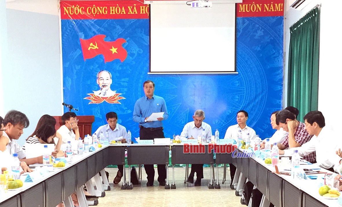 Liên đoàn Lao động tỉnh tổ chức tọa đàm "Công nhân và hoạt động công đoàn”