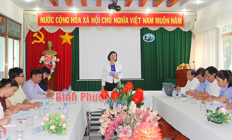 Ban văn h&oacute;a - X&atilde; hội HĐND tỉnh gi&aacute;m s&aacute;t về quản l&yacute; nh&agrave; nước tại Ban quản l&yacute; Khu kinh tế