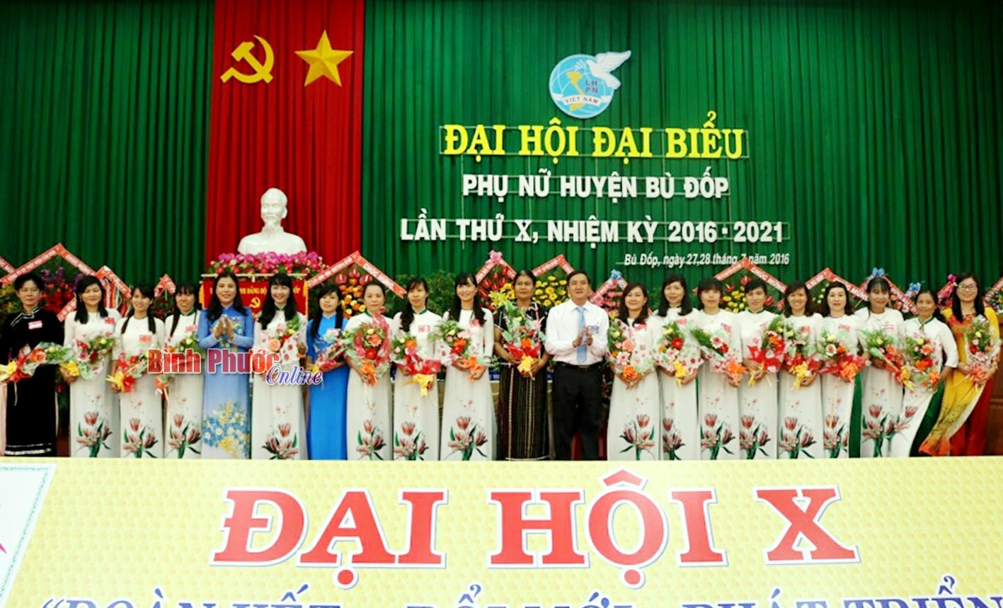 X&acirc;y dựng gia đ&igrave;nh &ldquo;5 kh&ocirc;ng, 3 sạch&rdquo; ở B&ugrave; Đốp