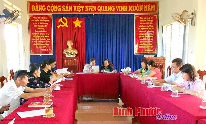 Bất cập trong thực hiện chế độ ch&iacute;nh s&aacute;ch đối với người c&oacute; c&ocirc;ng