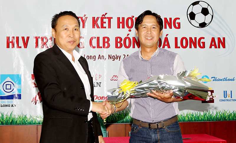 HLV Nguyễn Minh Phương chia tay CLB Bình Phước