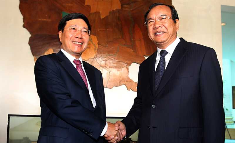 Việt Nam, Campuchia b&agrave;n biện ph&aacute;p th&uacute;c đẩy quan hệ hợp t&aacute;c