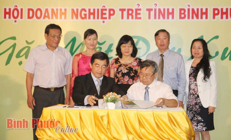 Hội Doanh nghiệp trẻ B&igrave;nh Phước đ&oacute;ng g&oacute;p v&agrave;o ng&acirc;n s&aacute;ch 500 tỷ đồng/năm