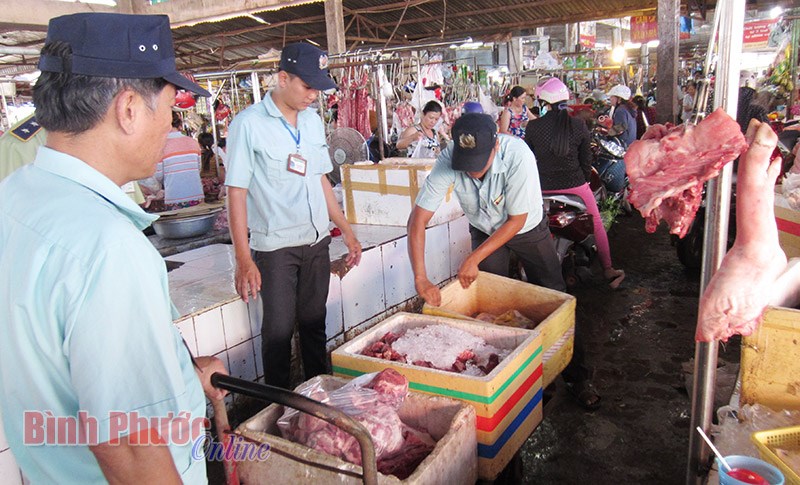 C&ocirc;ng t&aacute;c gi&aacute;m s&aacute;t an to&agrave;n thực phẩm hiện nay