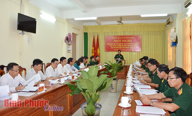 Đảng ủy Qu&acirc;n sự tỉnh kiểm điểm theo Nghị quyết Trung ương 4 kh&oacute;a XII