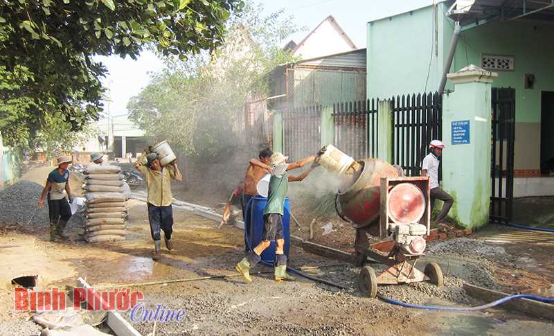 Đồng Xoài: Làm đường hẻm, đường dân sinh ở khu phố được áp dụng cơ chế đặc thù