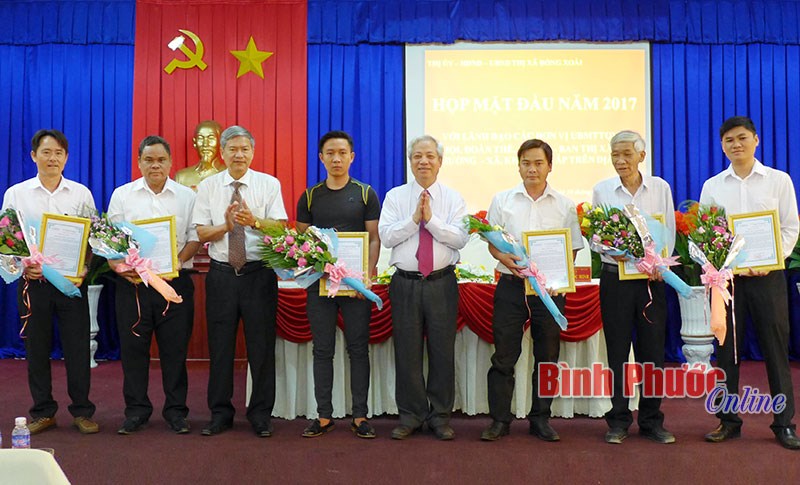 Đồng Xo&agrave;i họp mặt v&agrave; triển khai nhiệm vụ năm 2017
