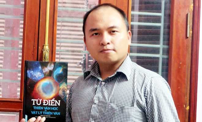 Khám phá vũ trụ bằng Từ điển Thiên văn học và Vật lý thiên văn