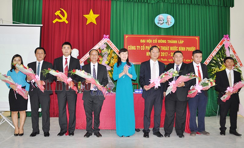 Đại hội cổ đ&ocirc;ng th&agrave;nh lập C&ocirc;ng ty cổ phần Cấp tho&aacute;t nước B&igrave;nh Phước