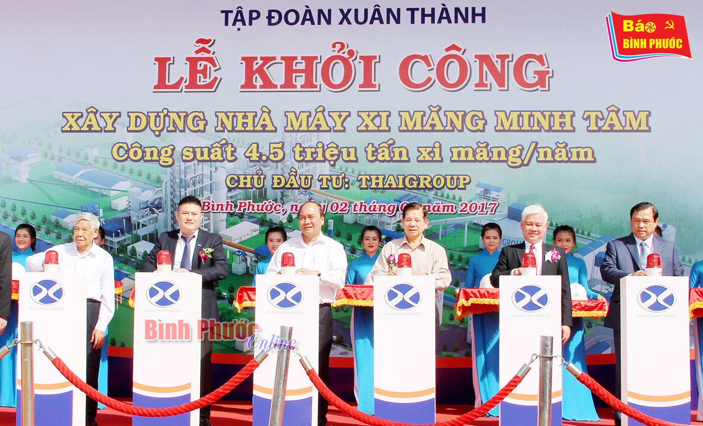 [Video] Thủ tướng Chính phủ Nguyễn Xuân Phúc và đoàn công tác của Trung ương làm việc tại Bình Phước