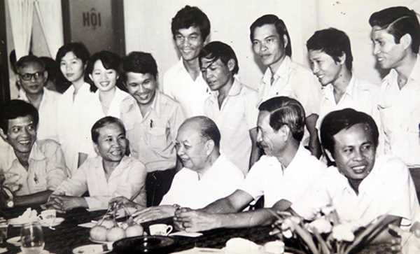 Tổng B&iacute; thư Trường Chinh - Nh&agrave; l&yacute; luận xuất sắc, nh&agrave; l&atilde;nh đạo kiệt xuất, một nh&acirc;n c&aacute;ch lớn của c&aacute;ch mạng Việt Nam 