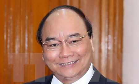 Thủ tướng Nguyễn Xu&acirc;n Ph&uacute;c l&ecirc;n đường dự Hội nghị WEF tại Davos