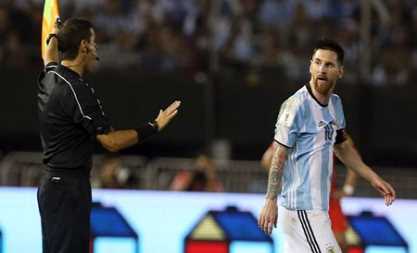 Chi tiết bất ngờ có thể giúp Messi kháng án treo giò 4 trận của FIFA
