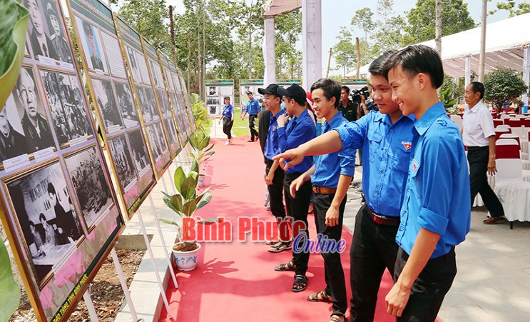  Bừng sáng rừng Tà Thiết