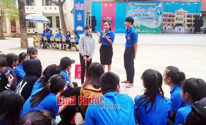 Học sinh Bù Đốp và Đồng Xoài hào hứng với “Ngày hội đoàn viên năm 2017”, “Khi tôi 18”