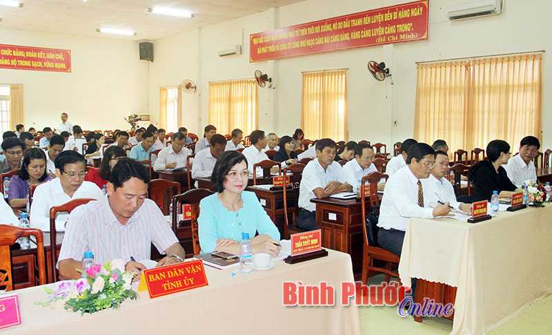 Khối cơ quan tỉnh kết nạp 175 đảng vi&ecirc;n