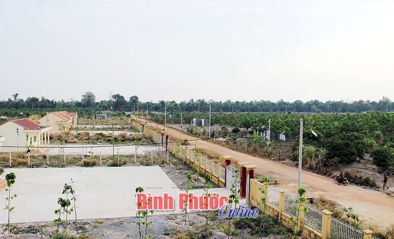 Lộc Ninh chuyển m&igrave;nh trong thời kỳ hội nhập - B&agrave;i 1