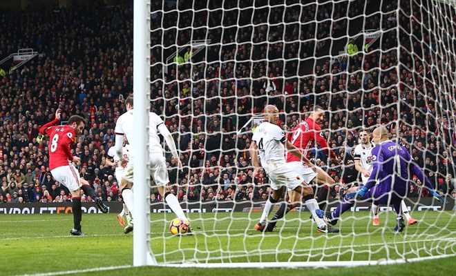 M.U trả nợ thành công Watford: Thầy trò Mourinho đã vào guồng