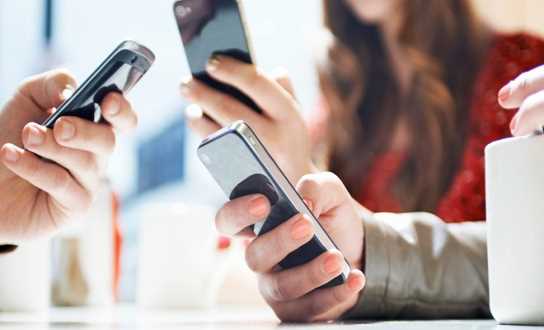 Năm nay, thế giới sẽ có hơn 5 tỷ người sở hữu điện thoại di động