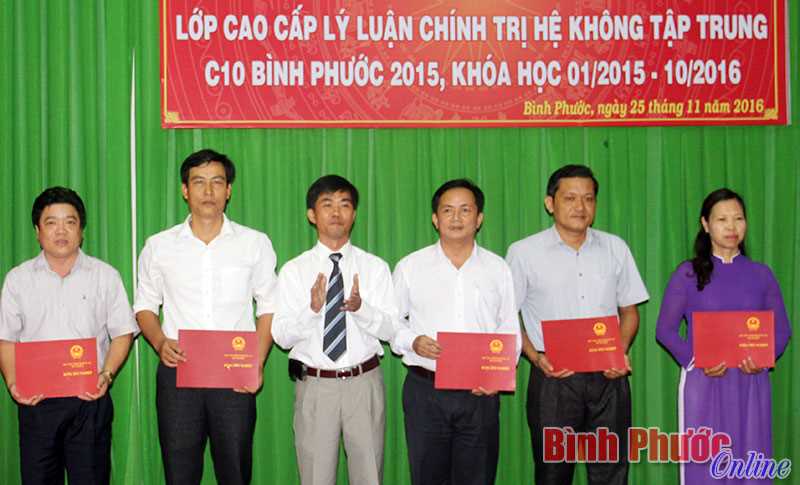 Nhiều đổi mới trong quy hoạch, điều động, lu&acirc;n chuyển c&aacute;n bộ