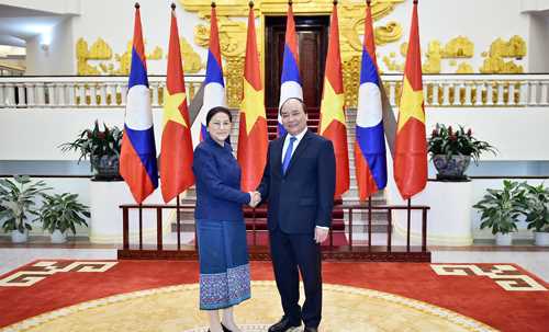 Ưu ti&ecirc;n cao việc giữ g&igrave;n quan hệ đo&agrave;n kết đặc biệt Việt- L&agrave;o