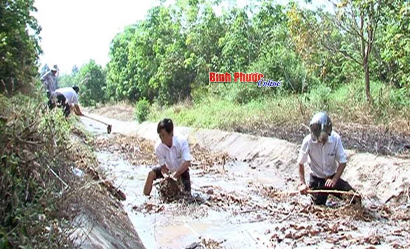 Kênh thủy lợi sau Cần Đơn đã thông suốt