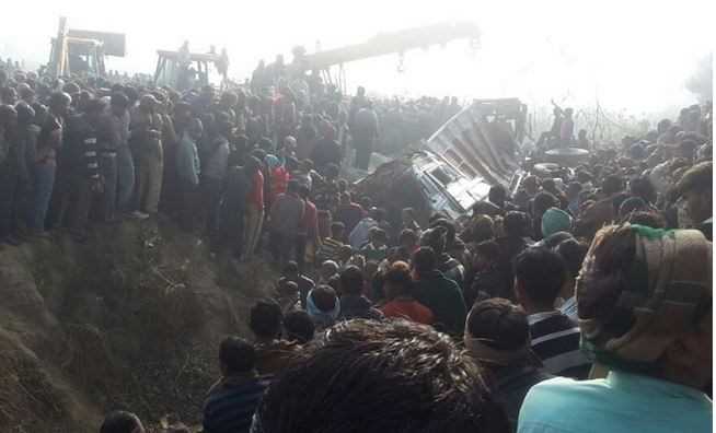 Tai nạn giao thông nghiêm trọng khiến hơn 40 học sinh thương vong