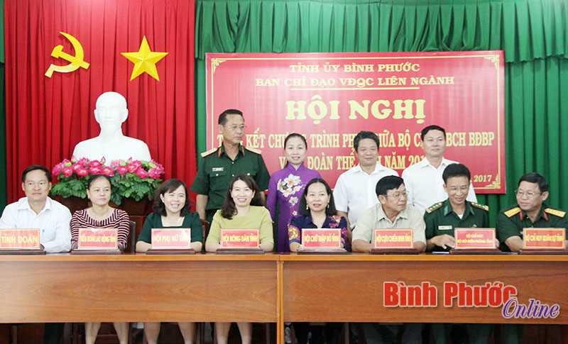 Tăng cường nắm bắt dư luận trong nh&acirc;n d&acirc;n   