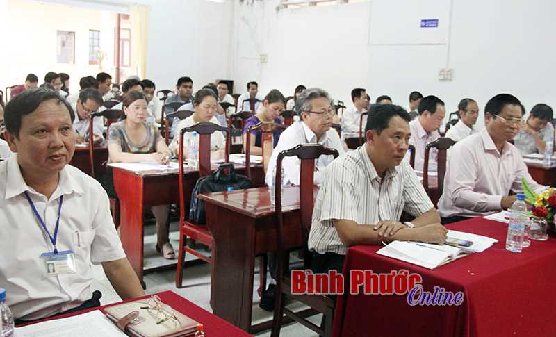 Tập trung r&agrave; so&aacute;t hiệu quả ch&iacute;nh s&aacute;ch đầu tư trong v&ugrave;ng DTTS