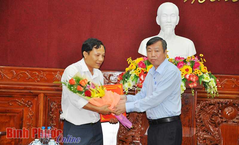 Điều động, bổ nhiệm 4 c&aacute;n bộ c&aacute;c ban quản l&yacute; dự &aacute;n