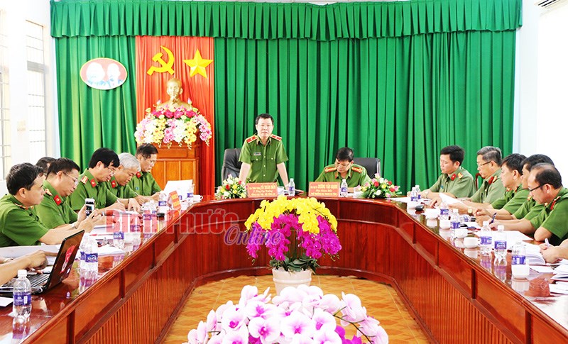 Tổng cục VIII Bộ C&ocirc;ng an l&agrave;m việc tại C&ocirc;ng an B&igrave;nh Phước