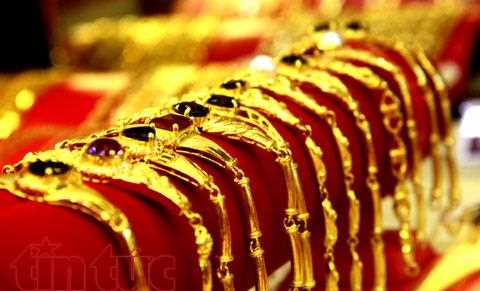Cẩn trọng khi mua vàng trang sức