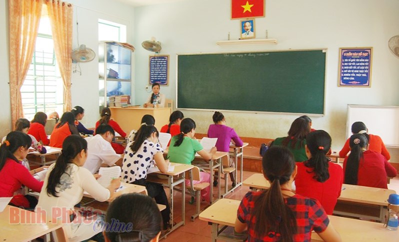 133 giáo viên huyện Phú Riềng thi chủ nhiệm giỏi cấp huyện