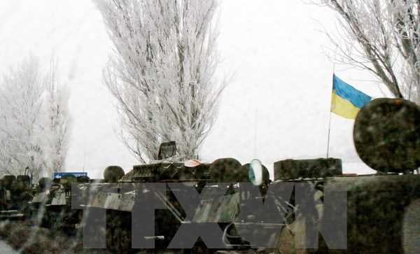 Giao tranh leo thang ở miền Đông Ukraine, 5 binh sỹ thiệt mạng