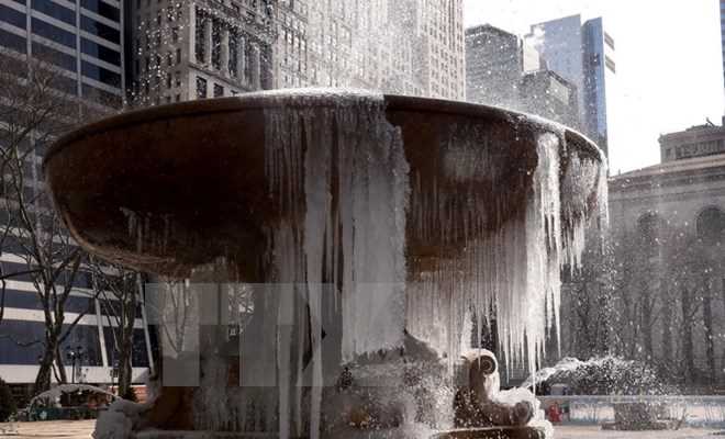 Nước Mỹ hứng chịu cơn bão tuyết tồi tệ nhất trong năm