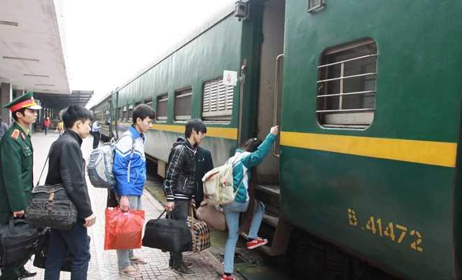 Cục Đường sắt công bố 2 số điện thoại đường dây nóng dịp tết