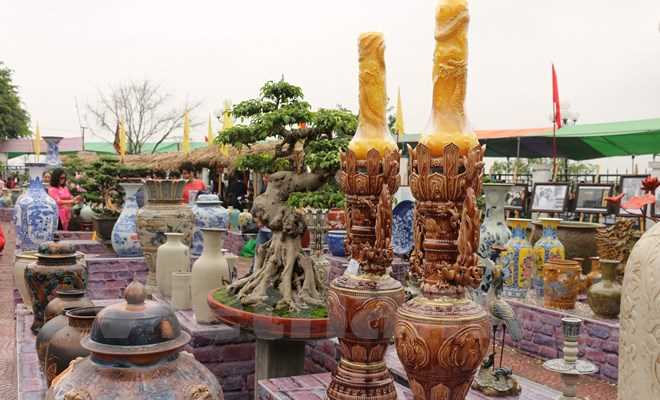 Ngắm nh&igrave;n vi&ecirc;n gạch cổ B&aacute;t Tr&agrave;ng c&oacute; ni&ecirc;n đại 1.000 năm tuổi