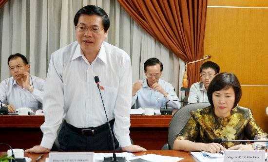 Thi h&agrave;nh kỷ luật &ocirc;ng Vũ Huy Ho&agrave;ng v&agrave; b&agrave; Hồ Thị Kim Thoa