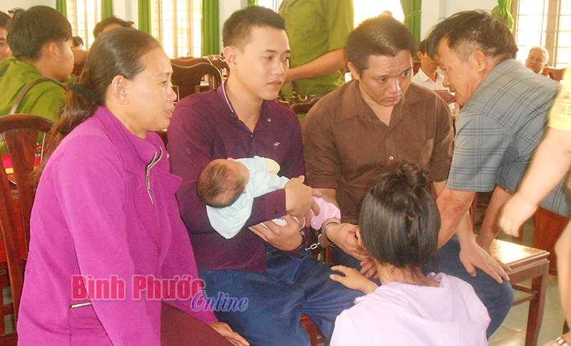 Một ng&agrave;y x&eacute;t xử 2 vụ &aacute;n ma t&uacute;y