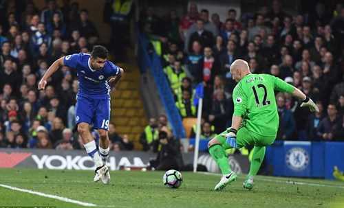 Thắng Middlesbrough 3-0, Chelsea tiến sát ngôi vô địch