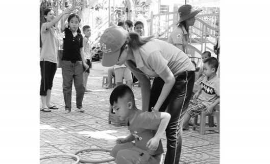 Nỗi niềm trẻ em tự kỷ