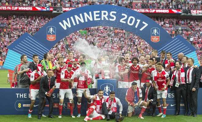 Hạ Chelsea, Arsenal và HLV Wenger vĩ đại nhất lịch sử FA Cup