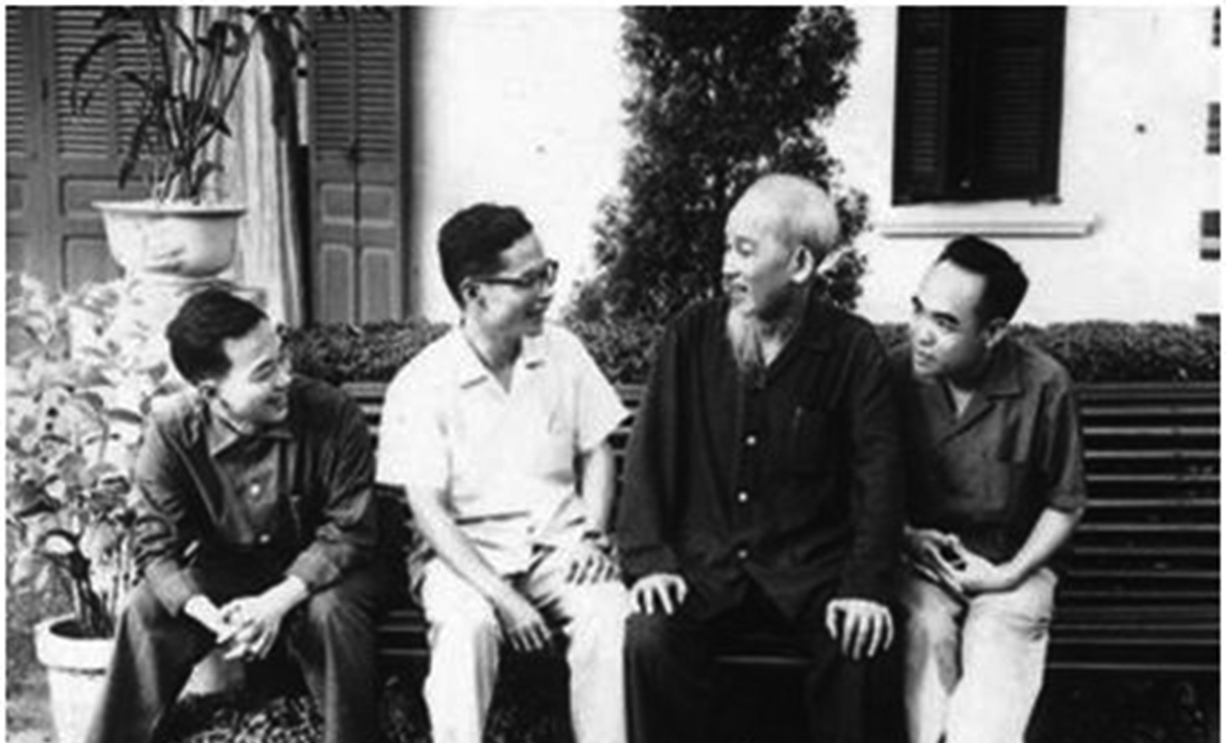 Sinh nhật B&aacute;c, nhớ những lời dạy của Người về văn h&oacute;a