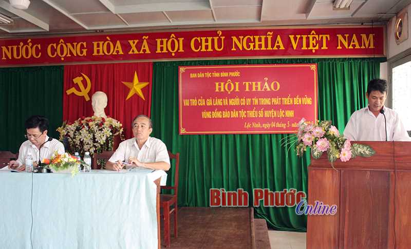 Hội thảo về vai tr&ograve; của gi&agrave; l&agrave;ng v&agrave; người c&oacute; uy t&iacute;n