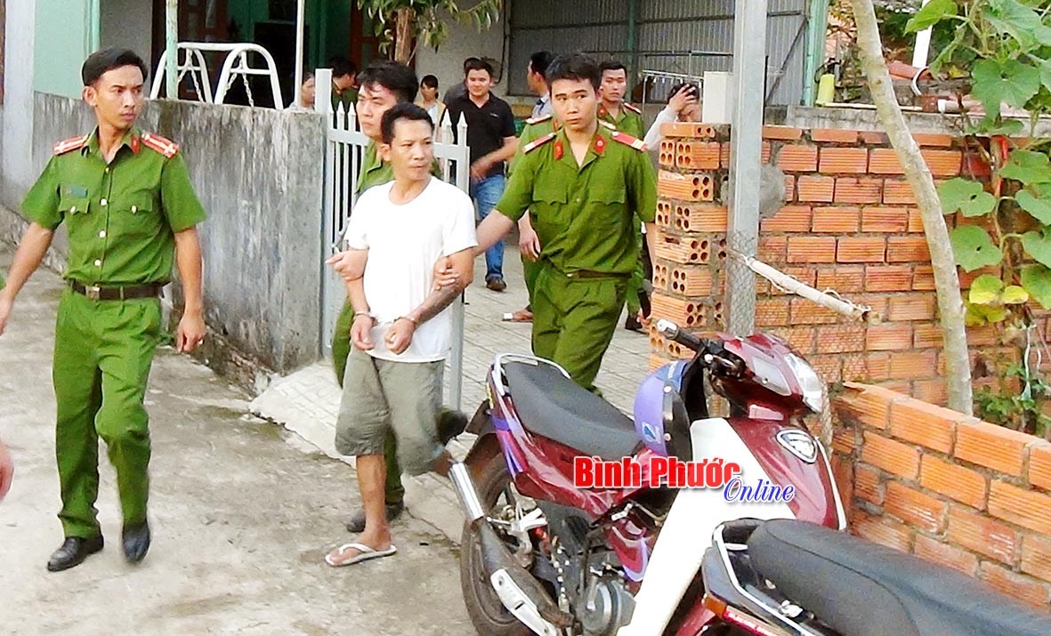 Đầu nậu chất độc làm bả chó bị bắt