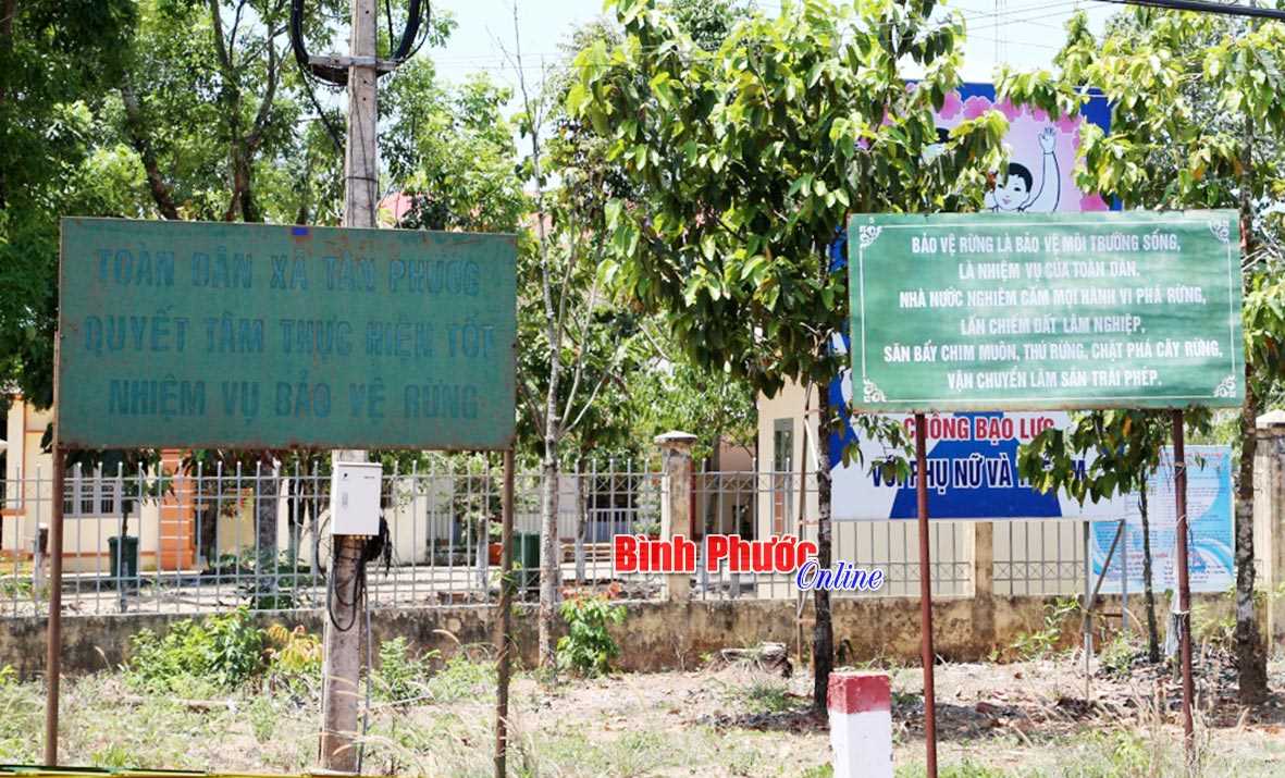 Khẩu hiệu qu&aacute; mờ